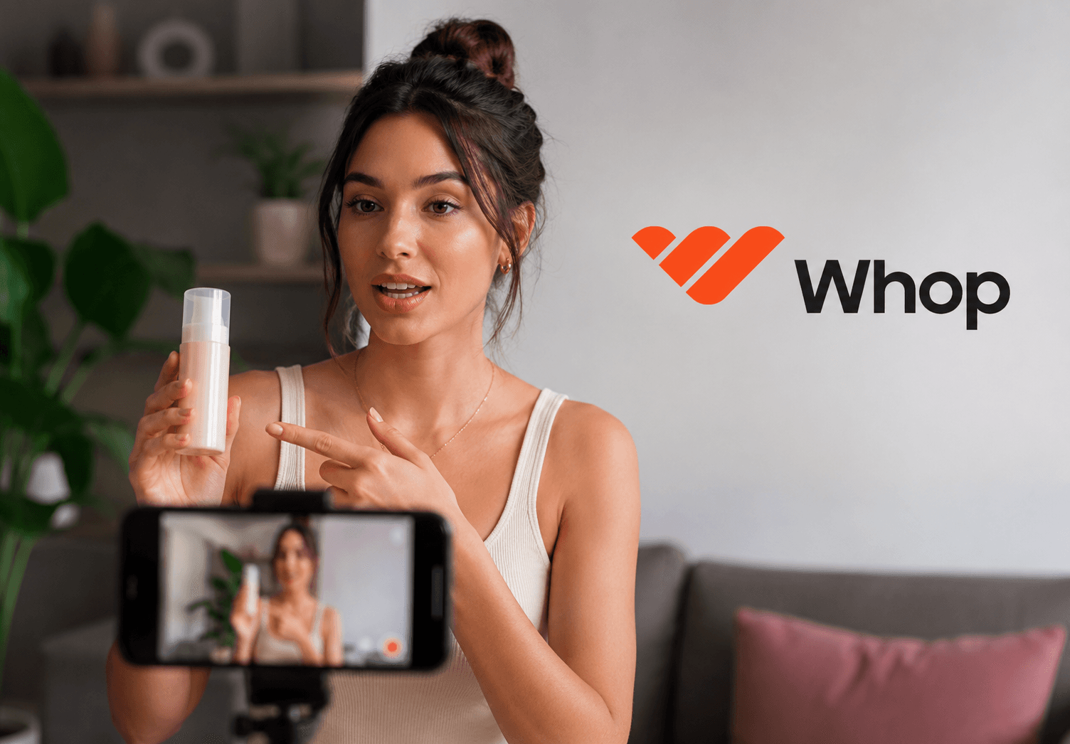 How Marketing Agencies Scale UGC, Clipping and Content with Whop Apps